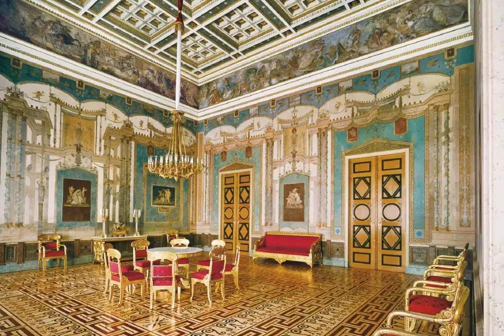 Salon der Königin der Münchner Residenz