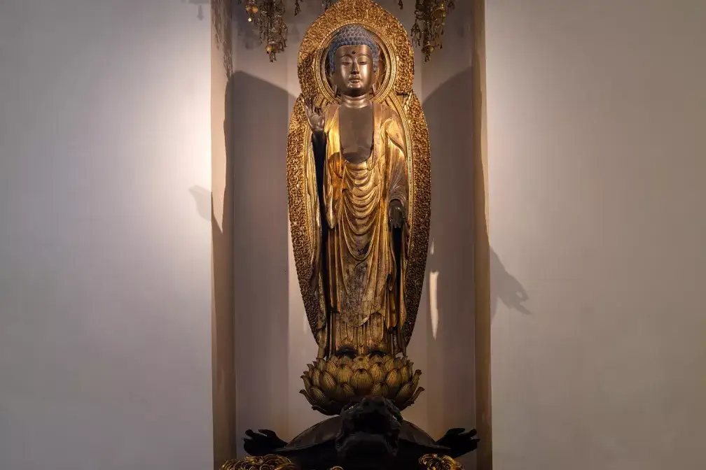Ausstellungsstücke im Museum Fünf Kontinente