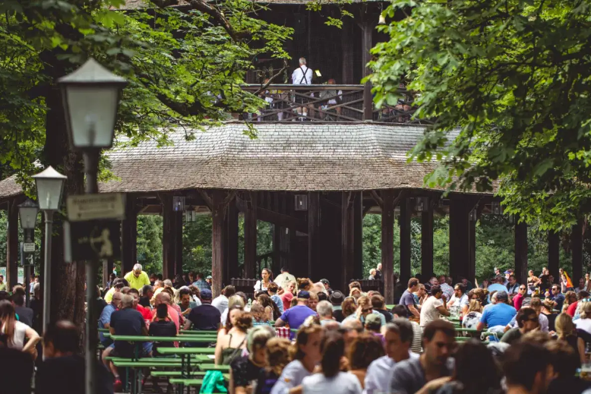 Chinesischer Turm Munich landmark with beer garden muenchen.de