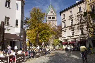 Der St. Anna Platz im Lehel