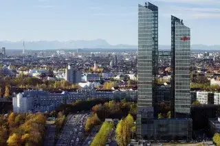 Die HighLight Towers im Herbst