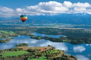 Ein Ballon über dem Staffelsee