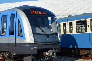 Neuen U-Bahn vom Typ C2und A-Wagen von 1970