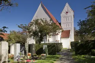 201201_kirche-st-martin-untermenzing_Katy Spichal St. Martin Kirche in Untermenzing
