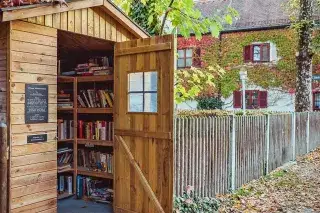 Bücherschrank in der Au - am Herrgottseck