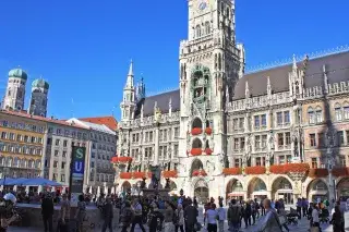 Der Münchner Marienplatz