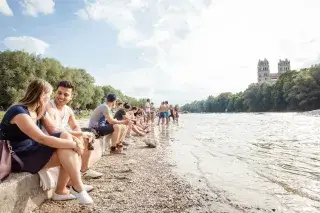 Fishing the evening rise on the beautiful river Isar in Munich