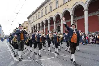 201223__Trachten-Schuetzenumzug-oktoberfest_monacoshots Der Trachten- und Schützenzug zur Wiesn 2019