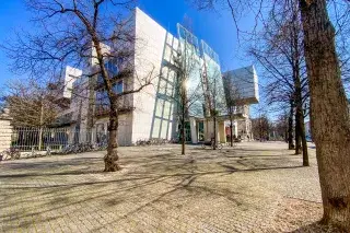 Die Akademie der Bildenden Künste Die Akademie der Bildenden Künste