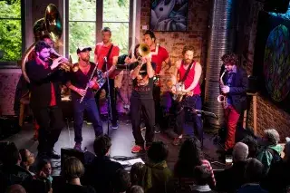 Konzert beim Stadtteilfest beim Ois Giasing Konzert beim Stadtteilfest beim Ois Giasing