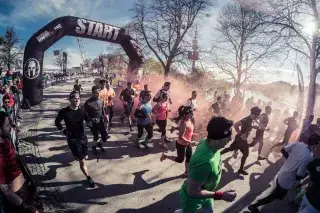 210103_spartanrace-start_SpartanRace/Sportograf Start der Teilnehmer der Spartan Race im Olympiapark