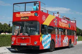 Roter Doppeldecker Bus der CitySightseeing Stadtrundfahrten