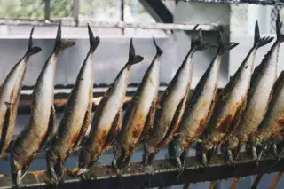 Steckerlfisch im Hirschgarten Steckerlfisch im Hirschgarten