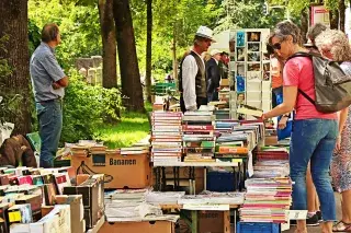 Bücherflohmarkt Lisar an der Isar