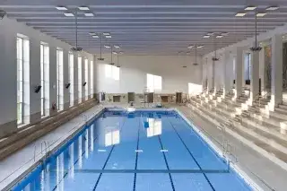 Schwimmbecken im Nordbad Schwimmbecken im Nordbad