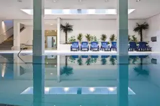 Schwimmbecken im Nordbad Schwimmbecken im Nordbad