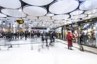 X-Mas Shopping an Weihnachten in den Stachus Passagen