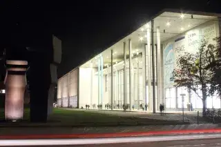 Pinakothek der Moderne zur Lange Nacht der Museen Pinakothek der Moderne zur Lange Nacht der Museen