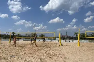 Beachvolleyball auf der Theresienwiese Beachvolleyball auf der Theresienwiese