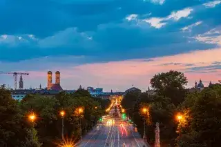 Die Aussicht vom Maximilianeum bei Nacht