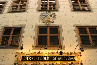 Eingang zum Bier- und Oktoberfestmuseum Eingang zum Bier- und Oktoberfestmuseum