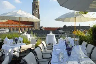 Beste Aussicht auf die Frauenkirche vom Blue Spa Beste Aussicht auf die Frauenkirche vom Blue Spa