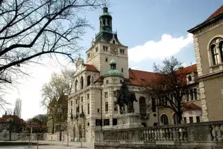 Außenansicht des Bayerischen Nationalmuseums Außenansicht des Bayerischen Nationalmuseums