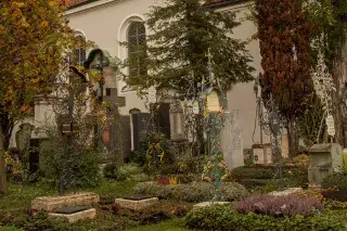 Der Friedhof Bogenhausen ist die letzte Ruhestätte für viele Künstler