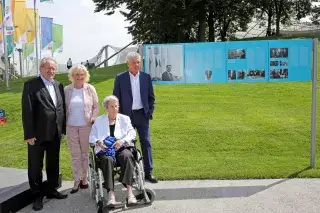 Alt-OB Christian Ude, Bundesjustizministerin Christine Lambrecht, Liselotte Vogel, OB Dieter Reiter (v.l.n.r.)