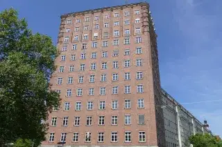 Das Städtische Hochhaus in der Blumenstraße