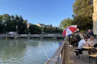 Das Isarinselfest in München. 