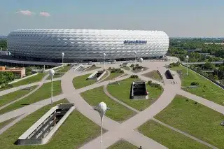 Allianz Arena mit Esplanade
