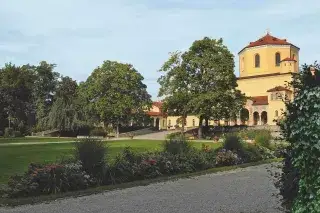 Der Münchner Nordfriedhof Der Münchner Nordfriedhof