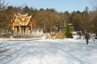 Pagode im Westpark im Winter