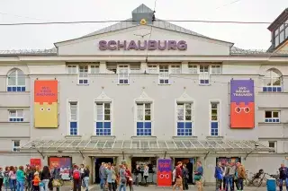 Die Schauburg in Schwabing von außen