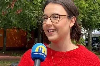 Eine Schülerin am Städtischen Münchenkolleg im Interview Eine Schülerin am Städtischen Münchenkolleg im Interview