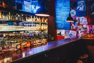 20210122_Was_trinken_gehen_Cocktals_Longdrinks Direkt an der Reichenbachbrücke: Der Schwarze Hahn