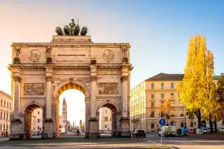 Das Siegestor im Herbst Das Siegestor im Herbst
