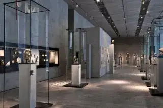 Ausstellungsraum im Staatlichen Museum Ägyptischer Kunst