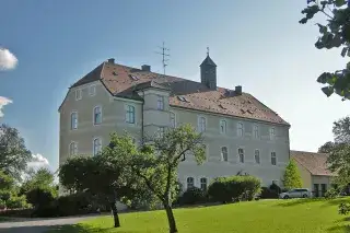 Burg Warnberg in München-Solln