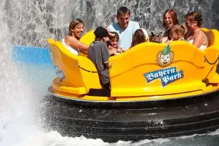 Feuchte Wasserpartie im Bayern Park