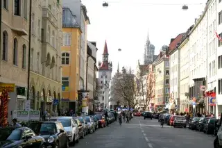 Das Tal ist ein knapp 500 Meter langer Straßenzug zwischen Altem Rathaus und Isartor