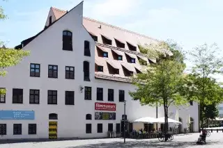 Das Münchner Stadtmuseum im Sommer