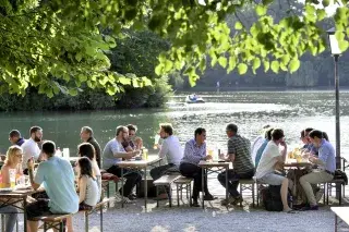 Biergarten am Seehaus im Englischen Garten