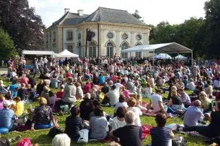 Serenade im Park vor der Badenburg