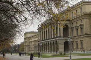 Wolkiges Wetter im Hofgarten