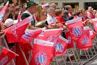 FC Bayern München Fans Marienplatz