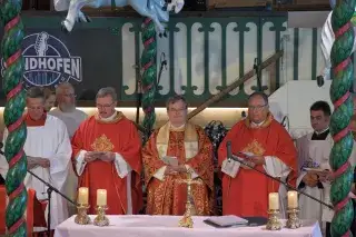 Wiesngottesdienst im Marstall Wiesngottesdienst im Marstall