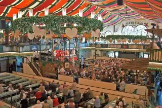 Wiesngottesdienst im Marstall Wiesngottesdienst im Marstall