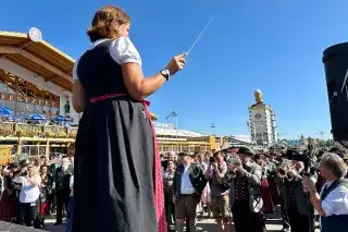 Verena Dietl Verena Dietl